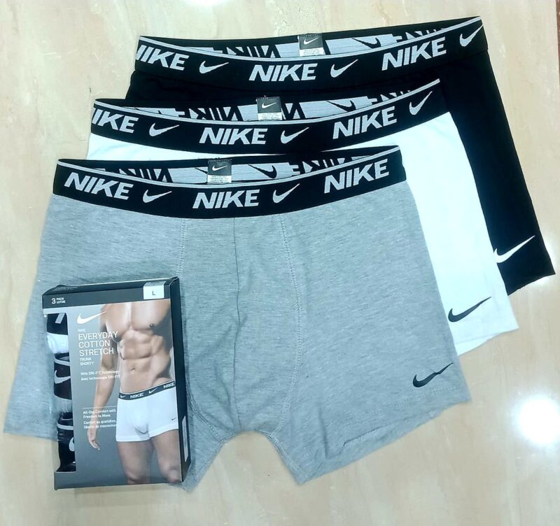 Nike Men`s Everyday Cotton Stretch Boxer Briefs 3 Pack